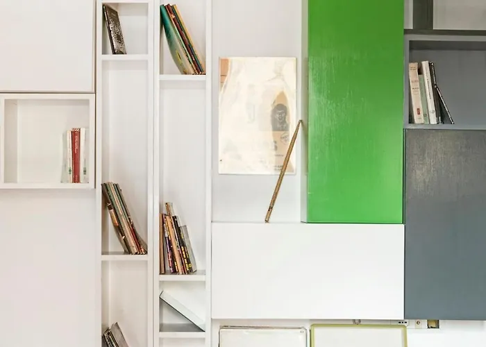 Hip Pad In Garbatella Lägenhet